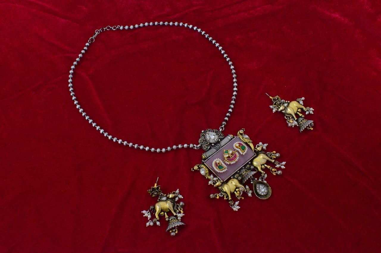 Royal Kundan & Pearl Gold Choker